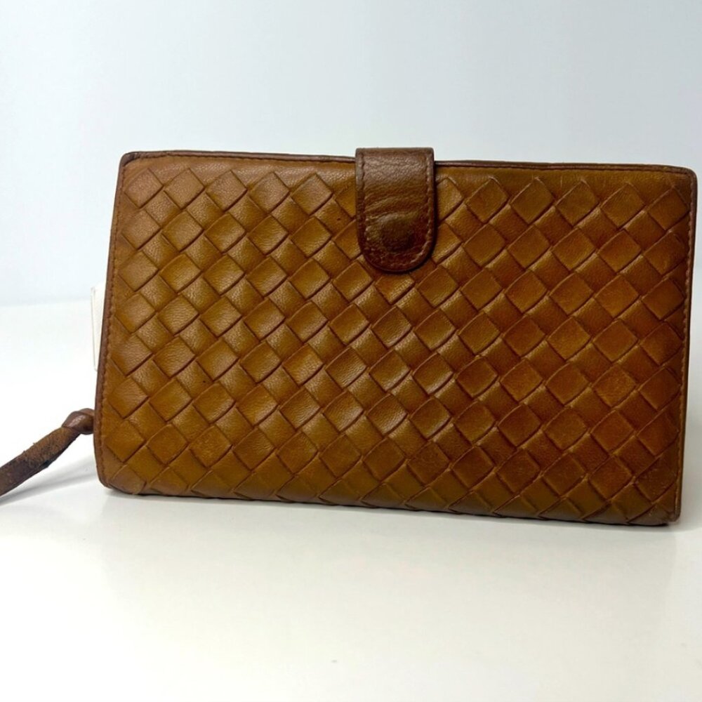 Bottega Veneta Women's Intrecciato Weave Leather Continental Wallet Brown